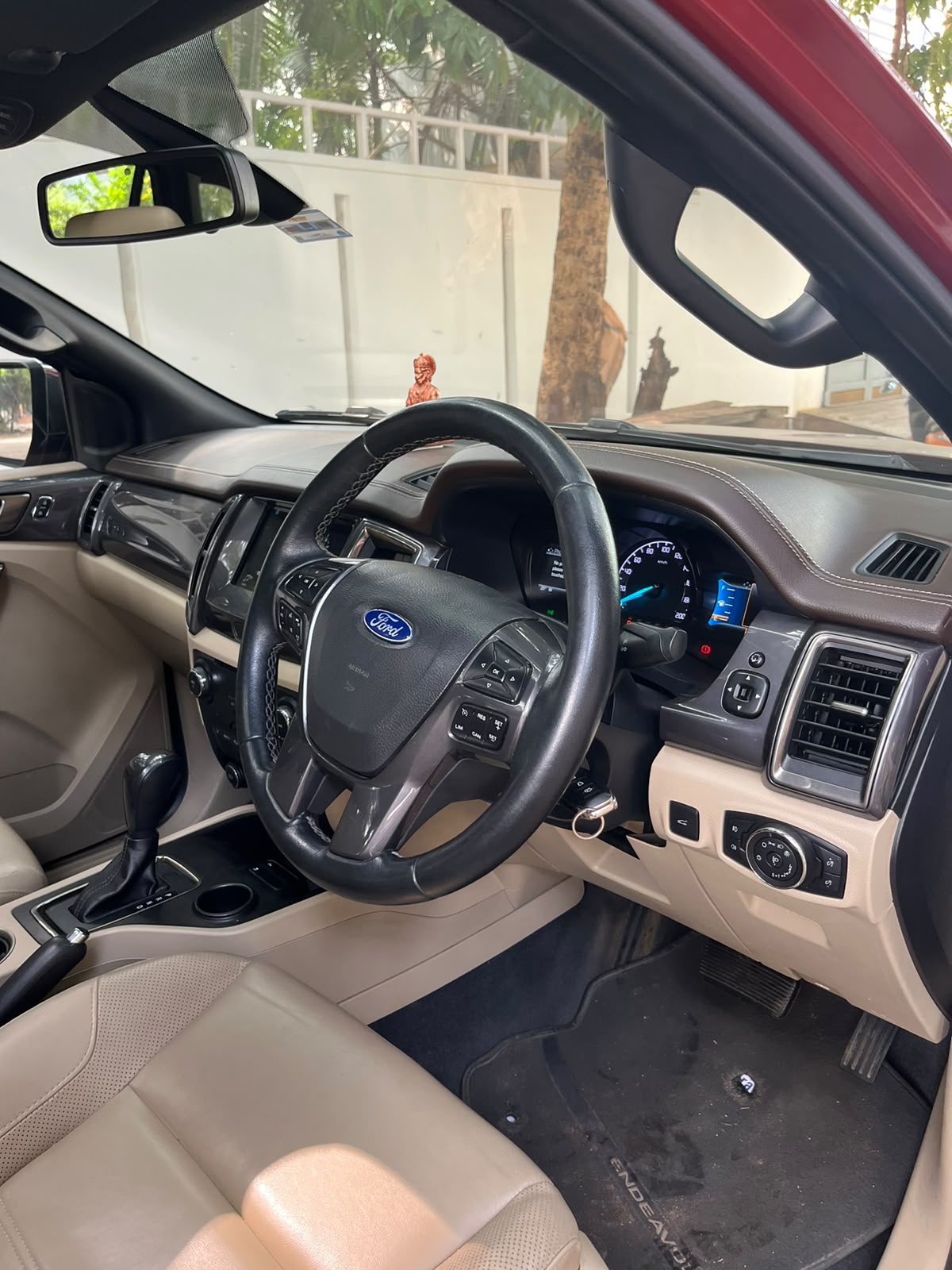 Ford Endeavour - Image 4